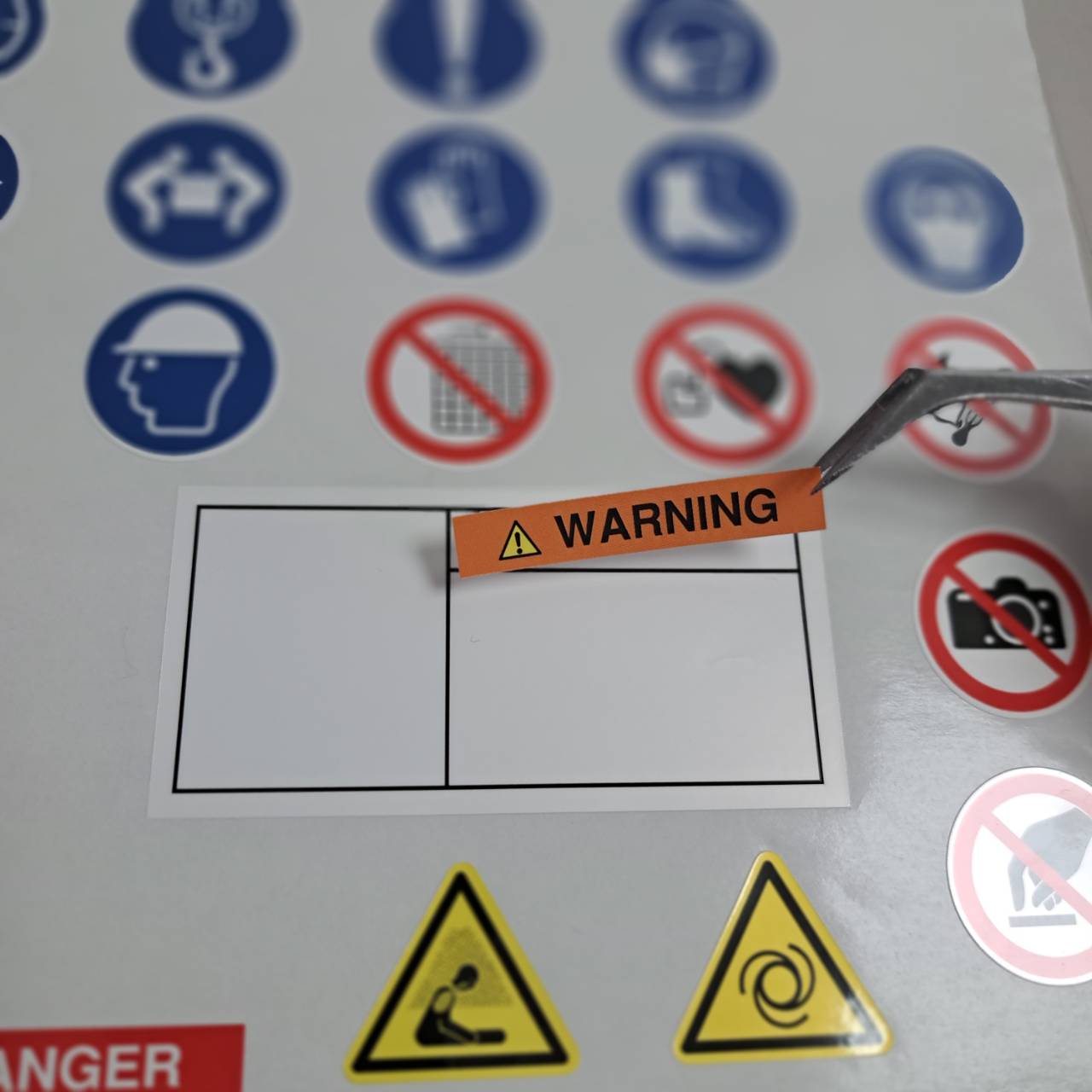 DIY警告貼紙標籤 常用應有盡有